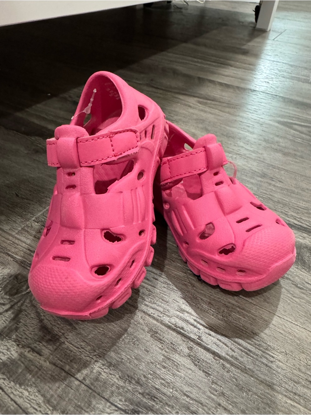 Stride Rite Bright Pink Kids Sandals with Hook-and-Loop Strap